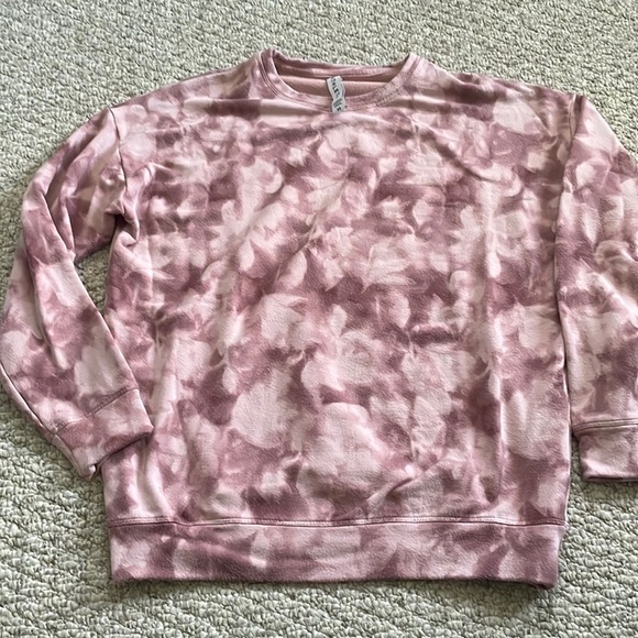 Mauve / dusty rose tie dye Athleta sweatshirt; gently used; comfortable - Picture 1 of 2